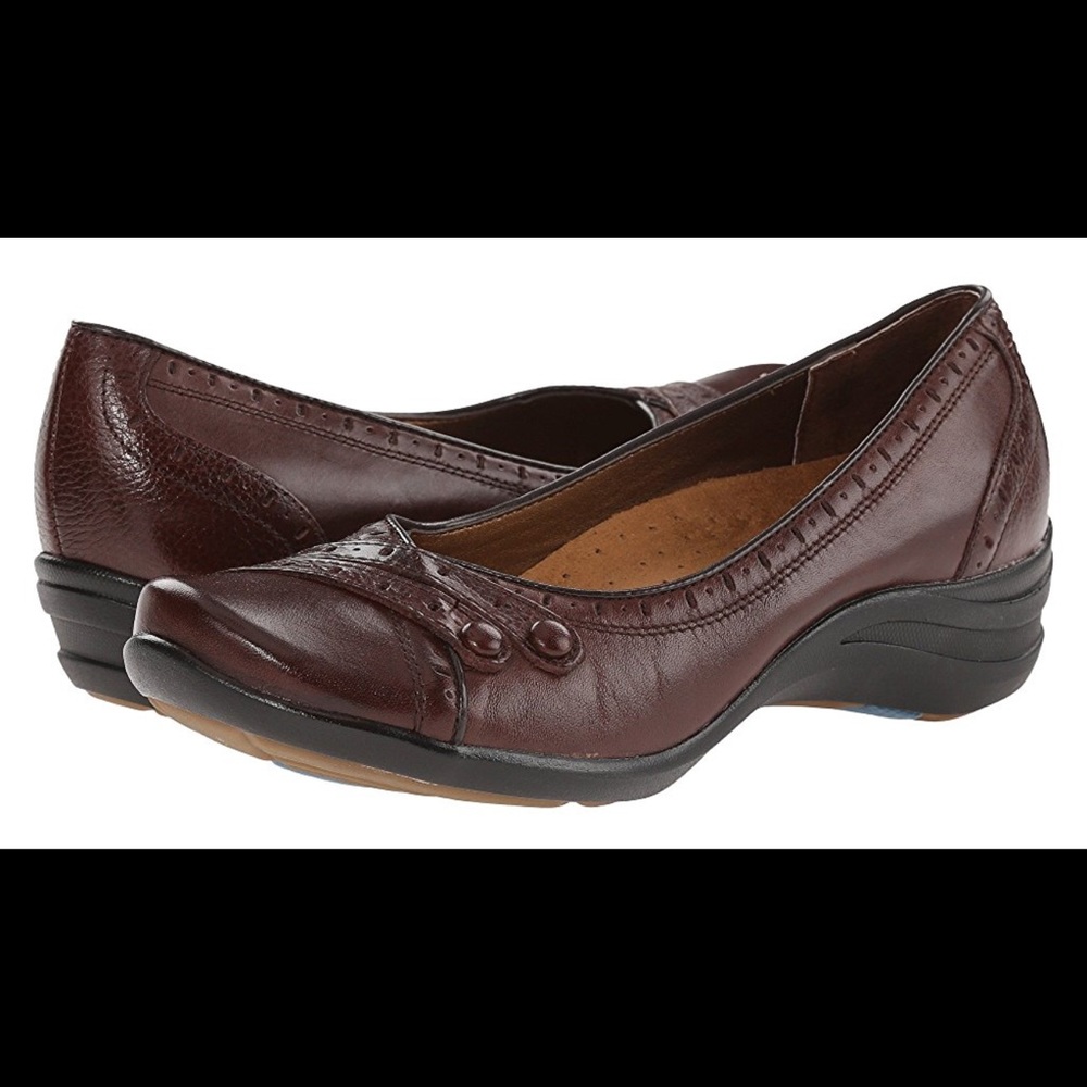 Hush Puppy Burlesque Flats